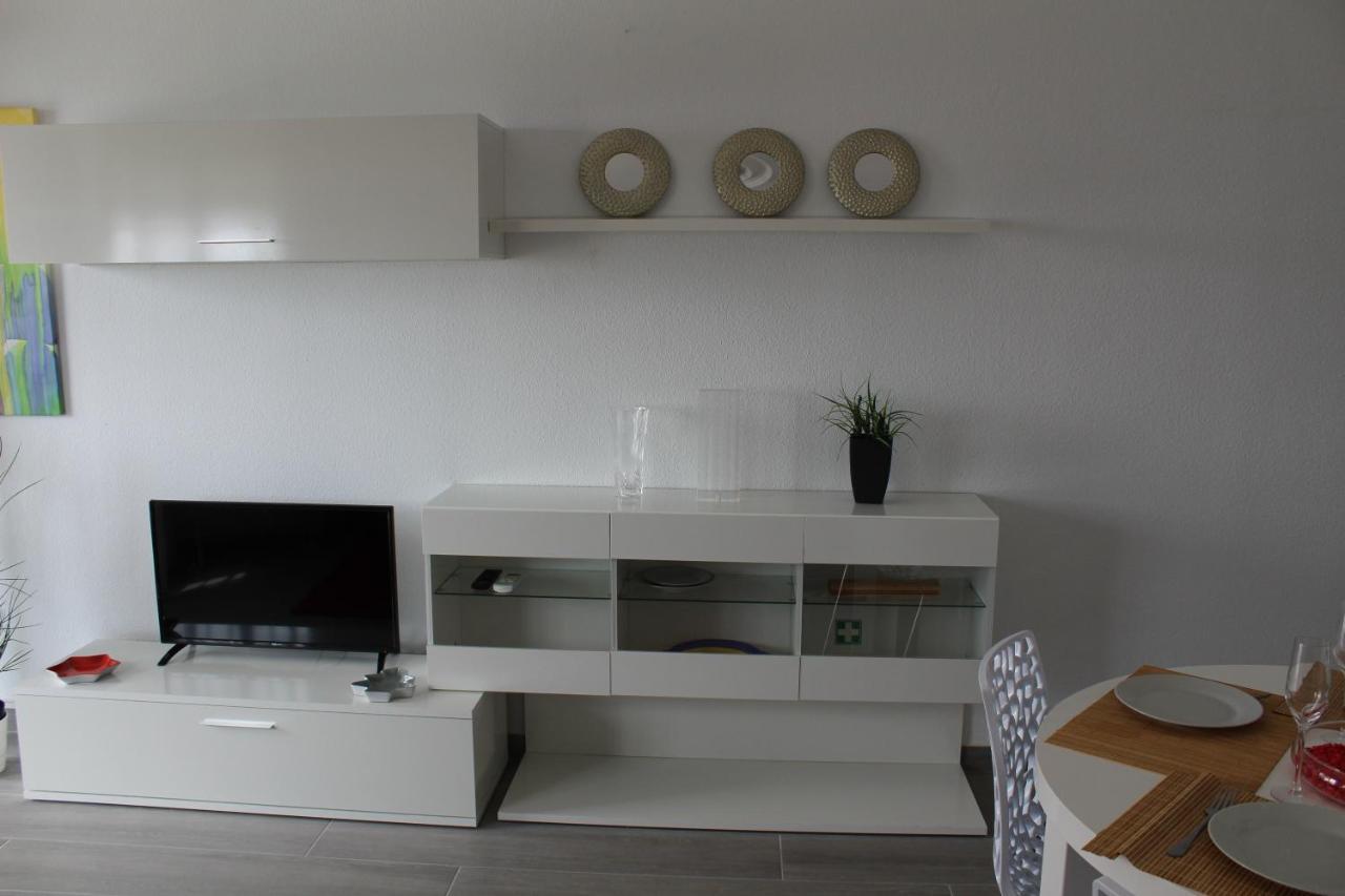 Apartamento Pueblo Quinta ベナルマデナ エクステリア 写真