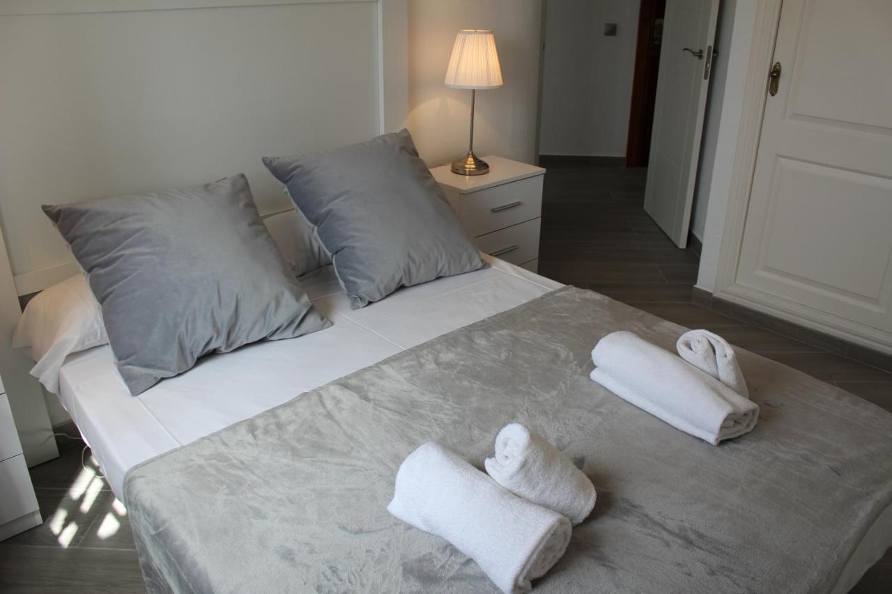 Apartamento Pueblo Quinta ベナルマデナ エクステリア 写真