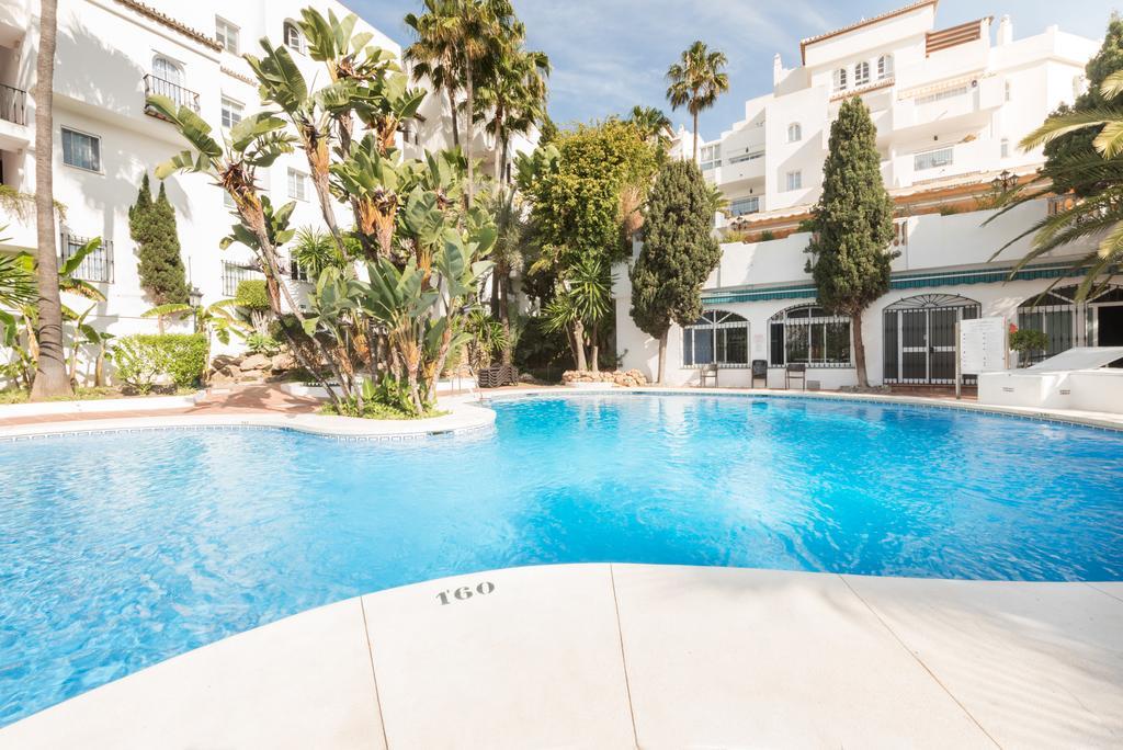 Apartamento Pueblo Quinta ベナルマデナ エクステリア 写真