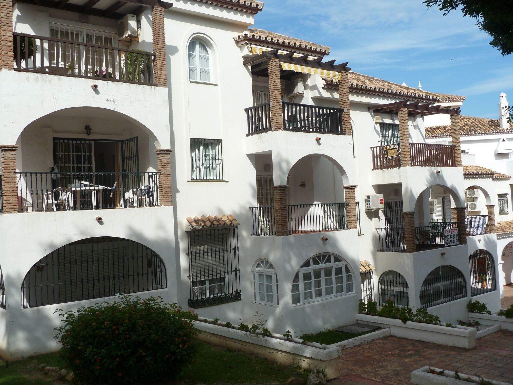 Apartamento Pueblo Quinta ベナルマデナ エクステリア 写真